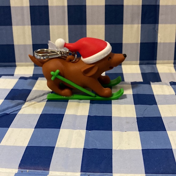 Bath and Body Works Skiing Dog PocketBac Holder - Picture 2 of 3